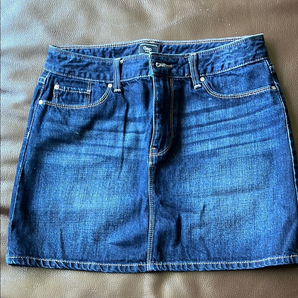 GAP Blue and Gold Mini Pencil Skirt